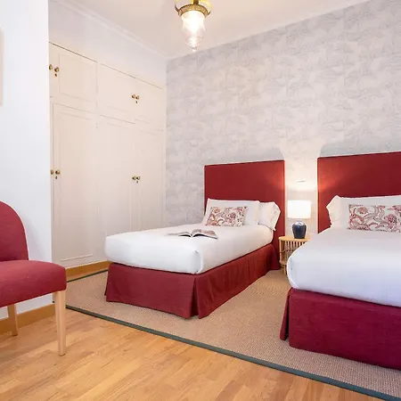 Apartment Genteel Virgen De Reyes
